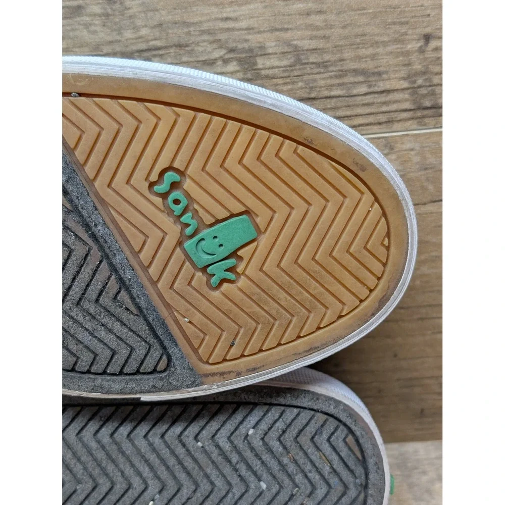 Sanuk Slip On Canvas Shoes‎ Women's Size 10 Gray Casual Skate Surf Style